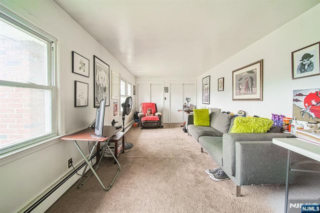 44 Roosevelt Street, Little Ferry, NJ 07643