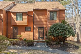 8 Dunvegan Woods Drive # 8, Hampton, NH 03842