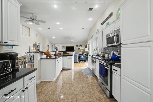 345 Kingfisher Road, Tuckerton, NJ 08087