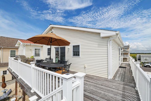 345 Kingfisher Road, Tuckerton, NJ 08087