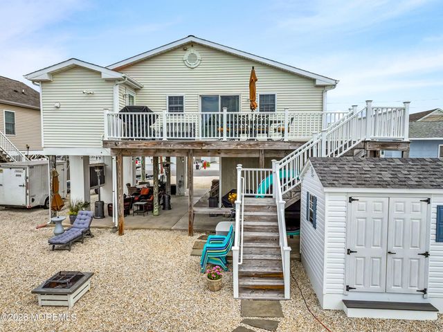 345 Kingfisher Road, Tuckerton, NJ 08087