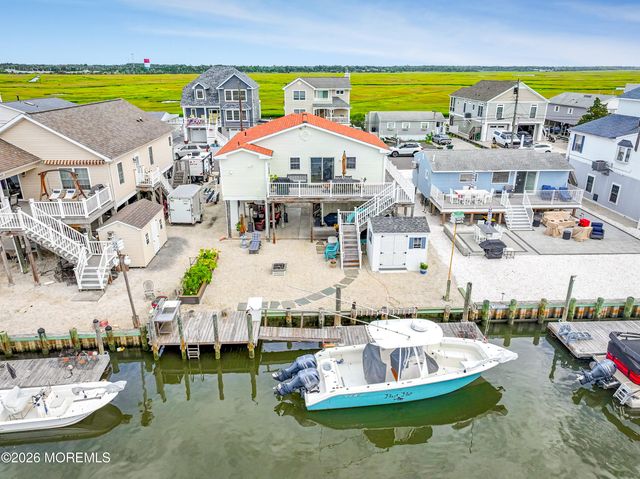 345 Kingfisher Road, Tuckerton, NJ 08087