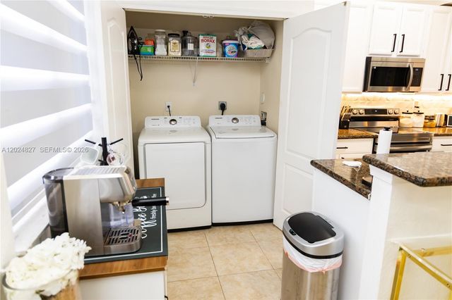 21101 NW 14th Pl 335, Miami Gardens, FL 33169