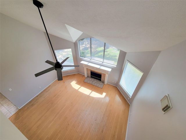 9410 Barretts Glen Court, Houston, TX 77065