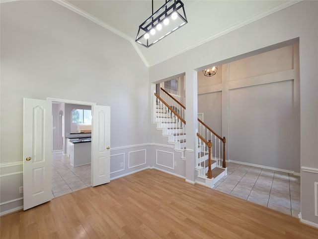 9410 Barretts Glen Court, Houston, TX 77065