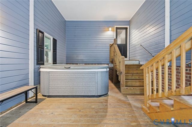 1822 Ducatus Dr, Midlothian, VA 23113