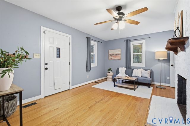 1822 Ducatus Dr, Midlothian, VA 23113