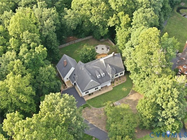 1822 Ducatus Dr, Midlothian, VA 23113