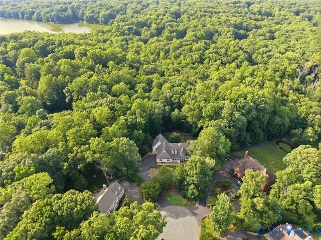 1822 Ducatus Dr, Midlothian, VA 23113
