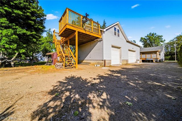 1050 Lake Road, Conneaut, OH 44030