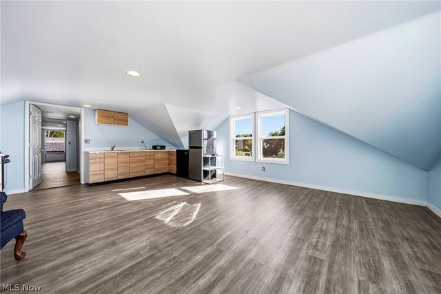 1050 Lake Road, Conneaut, OH 44030