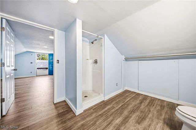 1050 Lake Road, Conneaut, OH 44030