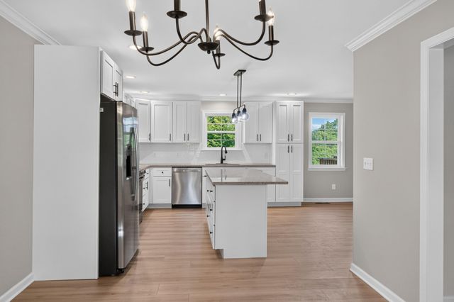 9512 Heathwood Drive, Ooltewah, TN 37363