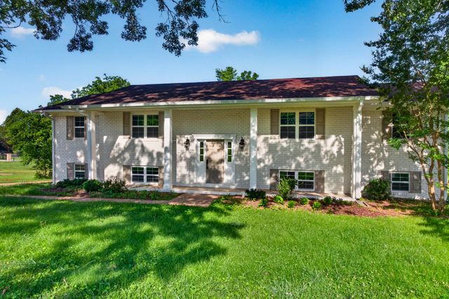 9512 Heathwood Drive, Ooltewah, TN 37363