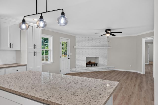 9512 Heathwood Drive, Ooltewah, TN 37363