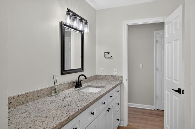9512 Heathwood Drive, Ooltewah, TN 37363