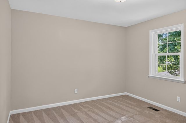 9512 Heathwood Drive, Ooltewah, TN 37363