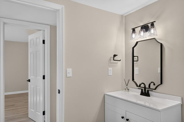 9512 Heathwood Drive, Ooltewah, TN 37363