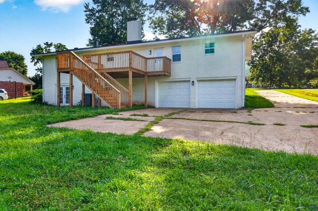 9512 Heathwood Drive, Ooltewah, TN 37363