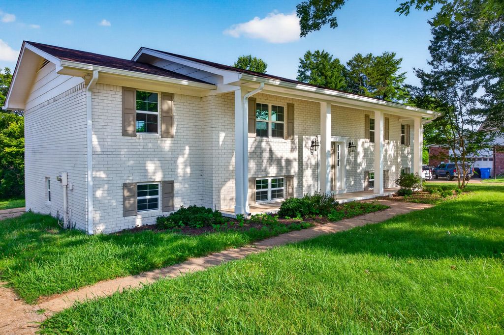 9512 Heathwood Drive, Ooltewah, TN 37363