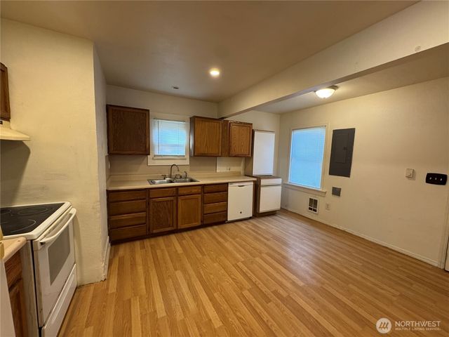 3614 S M Street, Tacoma, WA 98418