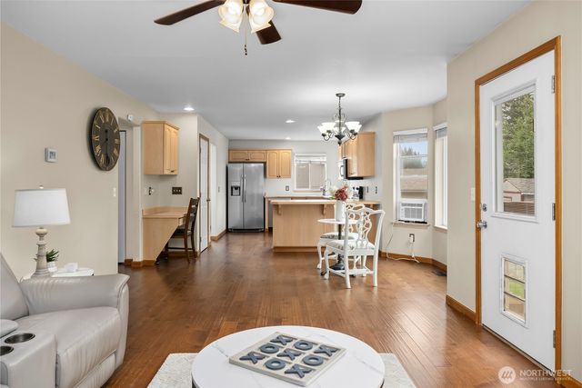 11306 216th Avenue E, Bonney Lake, WA 98391