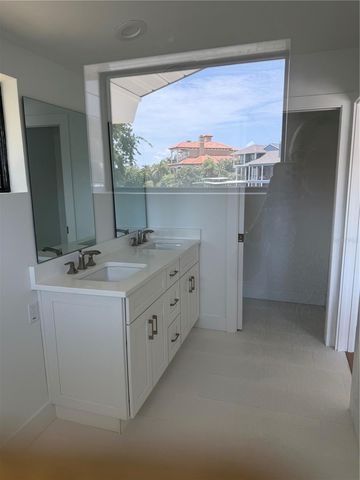 105 AUGUSTA AVENUE, Palm Harbor, FL 34683