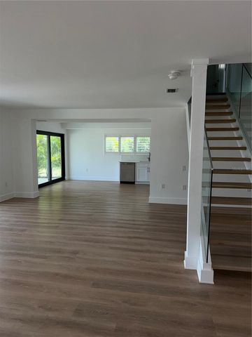 105 AUGUSTA AVENUE, Palm Harbor, FL 34683