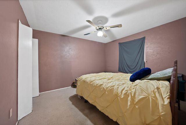 241 S Young Boulevard, Desoto, TX 75115