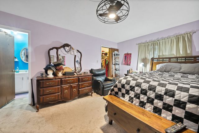 241 S Young Boulevard, Desoto, TX 75115