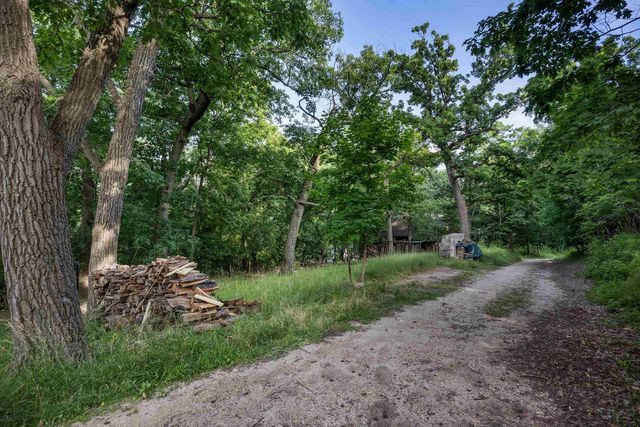 199 Oakwood Street, Williams Bay, WI 53191