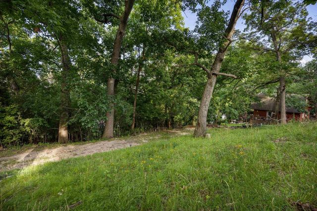 199 Oakwood Street, Williams Bay, WI 53191