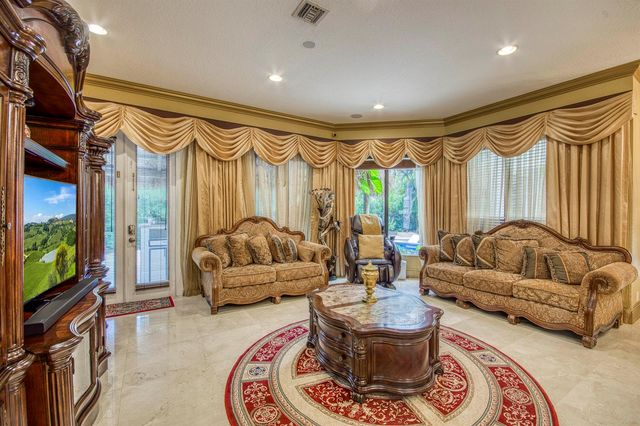 3581 Collonade Drive, Wellington, FL 33449