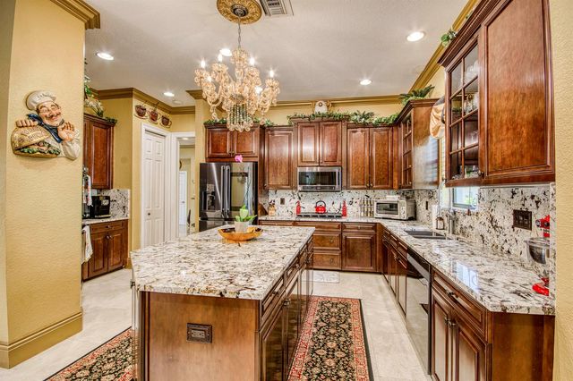 3581 Collonade Drive, Wellington, FL 33449