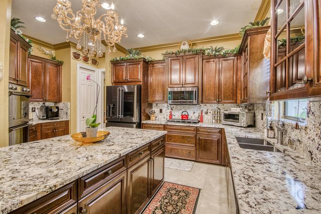 3581 Collonade Drive, Wellington, FL 33449