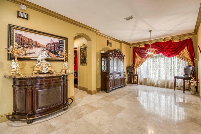 3581 Collonade Drive, Wellington, FL 33449