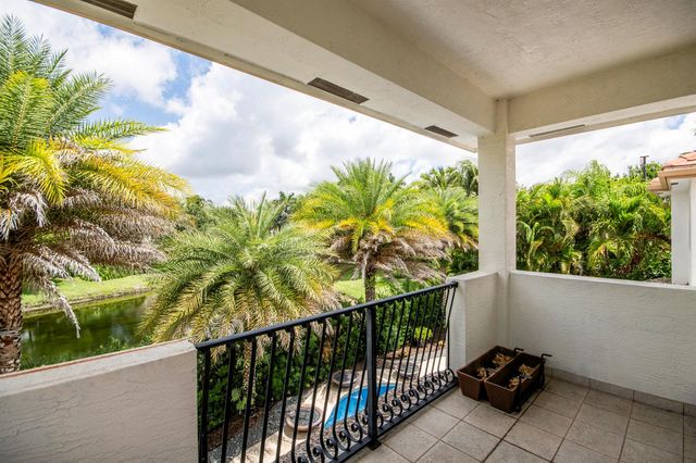 3581 Collonade Drive, Wellington, FL 33449