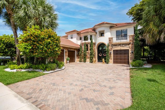 3581 Collonade Drive, Wellington, FL 33449