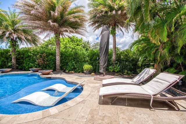 3581 Collonade Drive, Wellington, FL 33449
