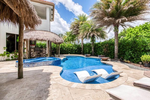 3581 Collonade Drive, Wellington, FL 33449