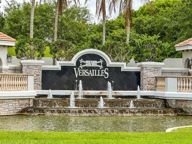 3581 Collonade Drive, Wellington, FL 33449