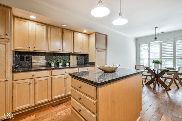 8650 Jaffa Court West Drive UNIT 33, Indianapolis, IN 46260
