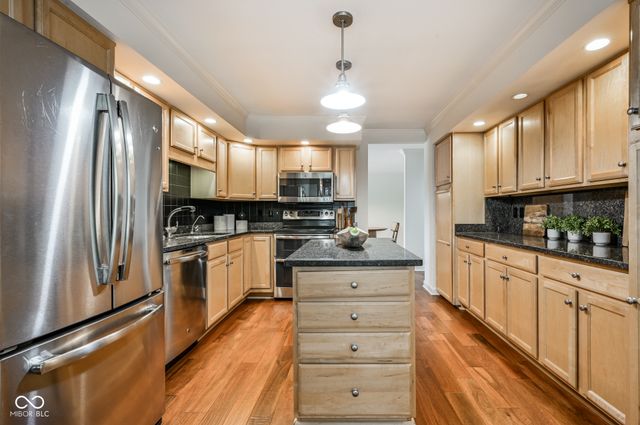 8650 Jaffa Court West Drive UNIT 33, Indianapolis, IN 46260