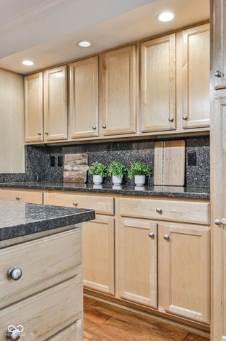 8650 Jaffa Court West Drive UNIT 33, Indianapolis, IN 46260