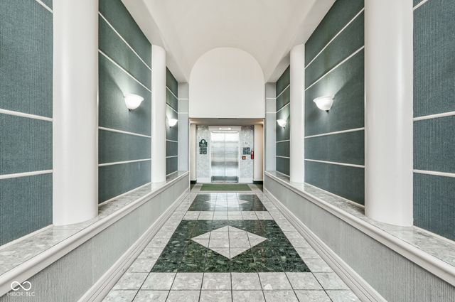 8650 Jaffa Court West Drive UNIT 33, Indianapolis, IN 46260