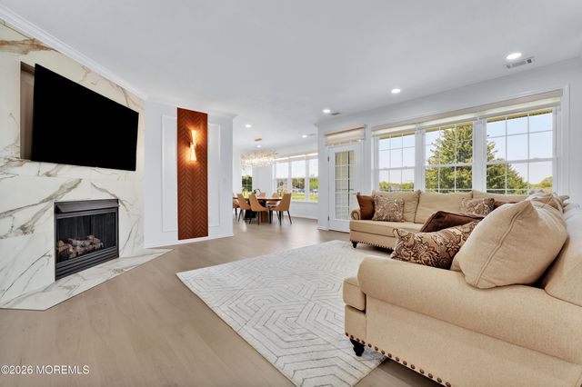 110 Shinnecock Drive, Manalapan, NJ 07726