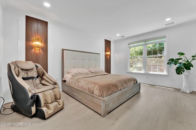 110 Shinnecock Drive, Manalapan, NJ 07726
