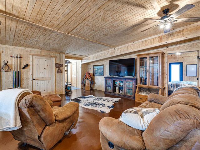 9505 E McElroy Road, Stillwater, OK 74075