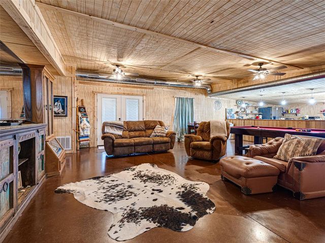 9505 E McElroy Road, Stillwater, OK 74075