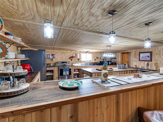 9505 E McElroy Road, Stillwater, OK 74075